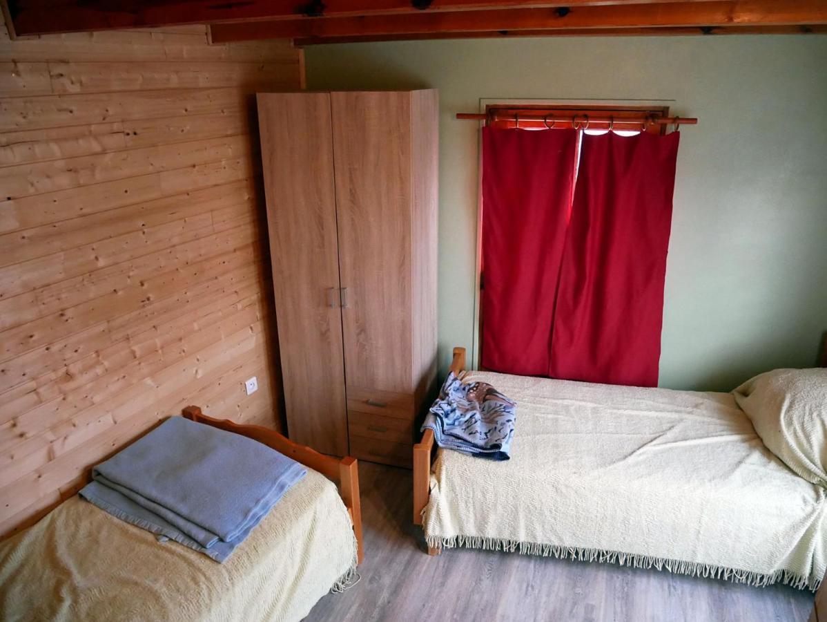 Gite Chez Coste Gilles Saint-Privat-du-Dragon Exteriör bild