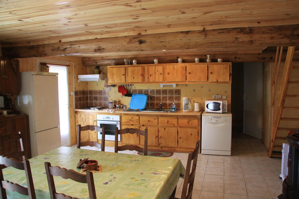 Gite Chez Coste Gilles Saint-Privat-du-Dragon Exteriör bild